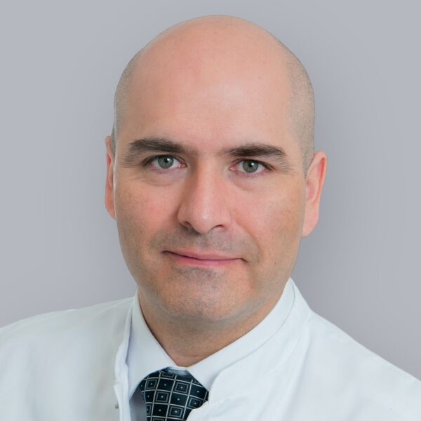 Dr Sergio Presbitero Espinosa