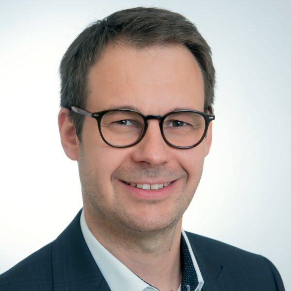 Stefan Weber