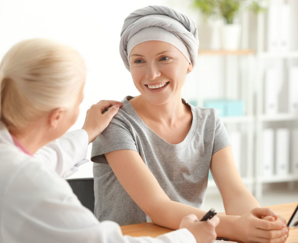 Integrative Onkologie Arzt mit Patientin